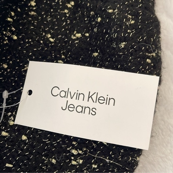 Brand : Calvin Klein black with gold speckled thread sweater polymers blend NWT - Picture 9 of 9
